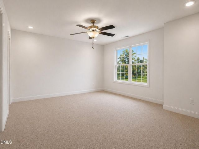 324 Shelton Place, Fayetteville, NC 28301