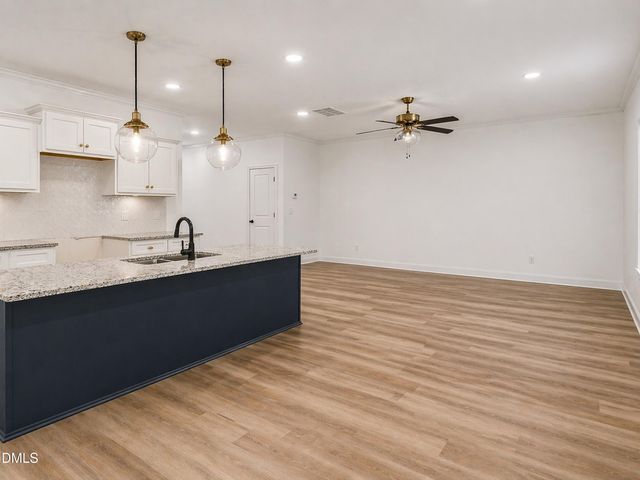 324 Shelton Place, Fayetteville, NC 28301