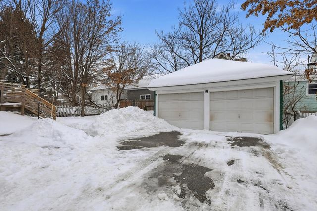 247 Walnut Street, Manchester, NH 03104