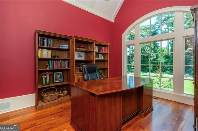 360 Kent Road, Roswell, GA 30075