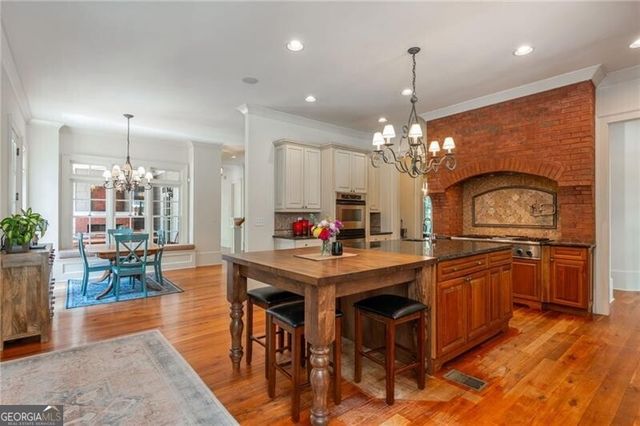 360 Kent Road, Roswell, GA 30075