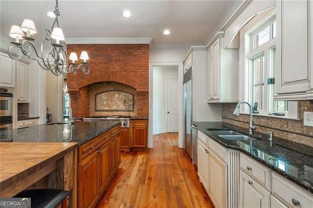 360 Kent Road, Roswell, GA 30075
