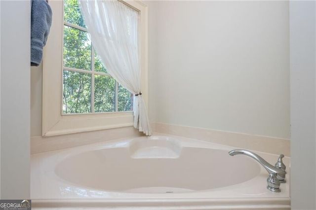 360 Kent Road, Roswell, GA 30075