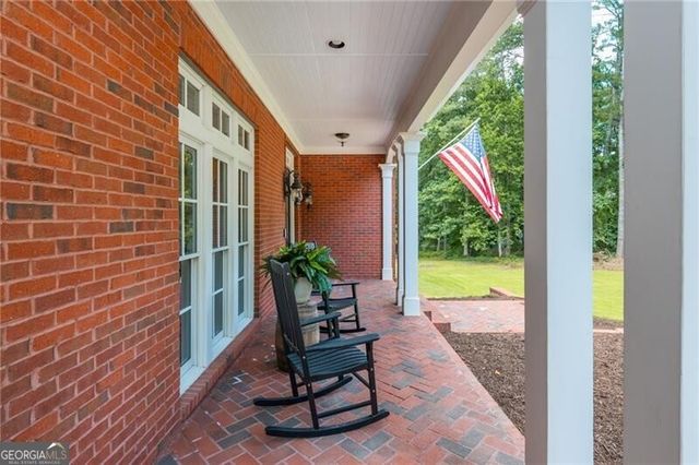 360 Kent Road, Roswell, GA 30075