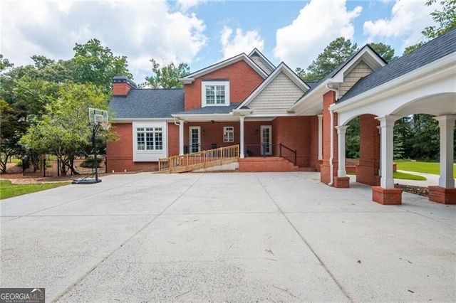 360 Kent Road, Roswell, GA 30075