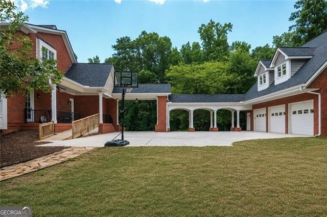 360 Kent Road, Roswell, GA 30075