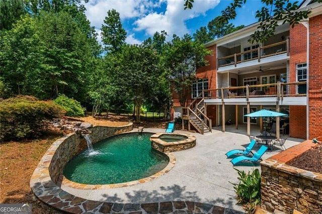 360 Kent Road, Roswell, GA 30075