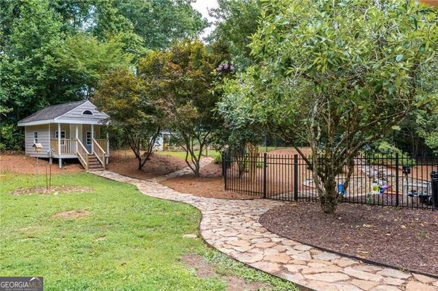360 Kent Road, Roswell, GA 30075