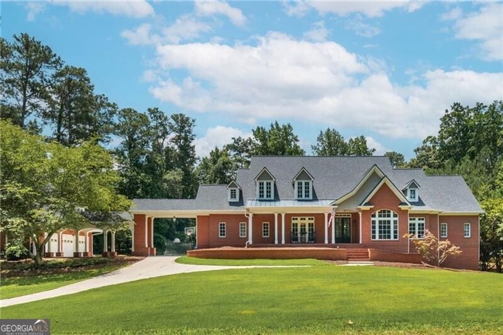 360 Kent Road, Roswell, GA 30075