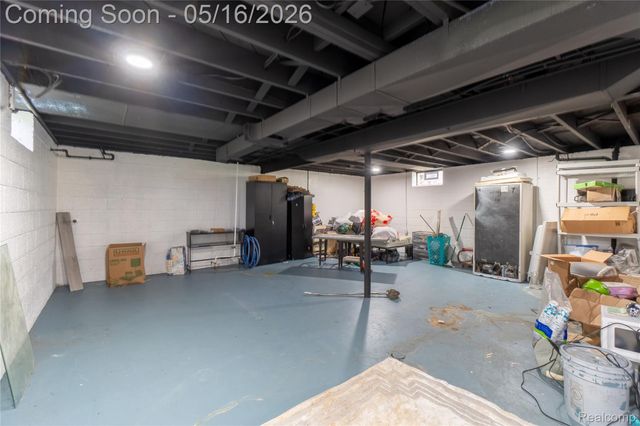 18445 Helen Street, Detroit, MI 48234