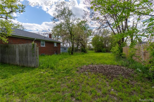 18445 Helen Street, Detroit, MI 48234