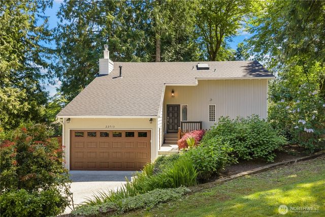 22713 NE 12th Place, Sammamish, WA 98074