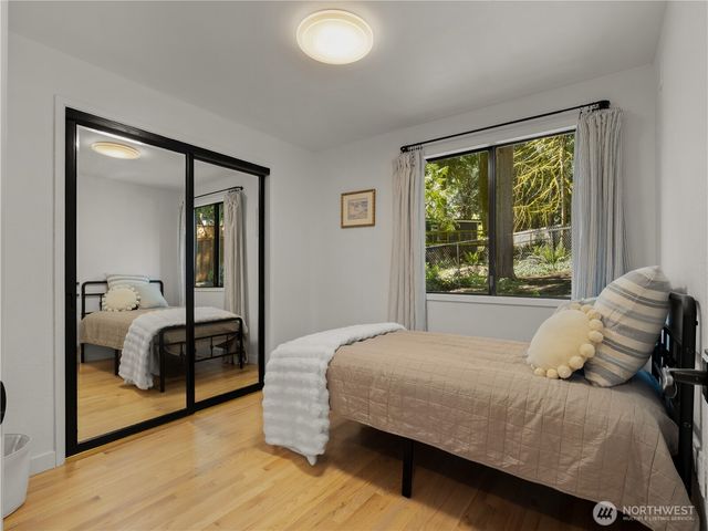 22713 NE 12th Place, Sammamish, WA 98074