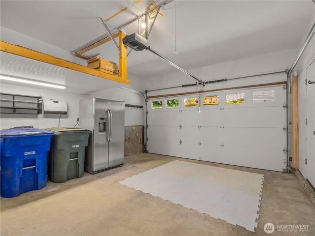 22713 NE 12th Place, Sammamish, WA 98074