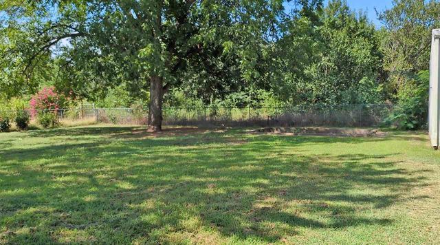 205 N N St, Duncan, OK 73533