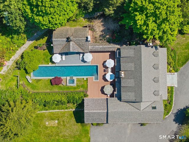 110 Sport Hill Road, Redding, CT 06896