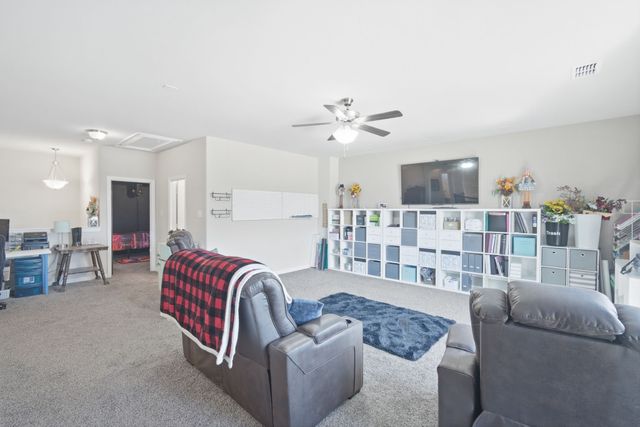 717 Willowbranch Lane, Midlothian, TX 76065