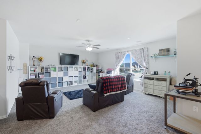 717 Willowbranch Lane, Midlothian, TX 76065