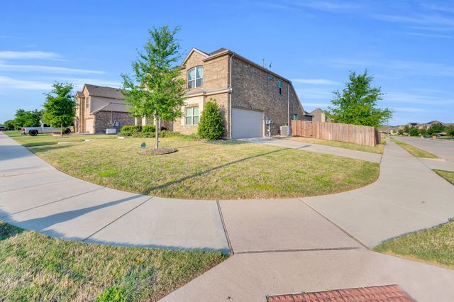 717 Willowbranch Lane, Midlothian, TX 76065