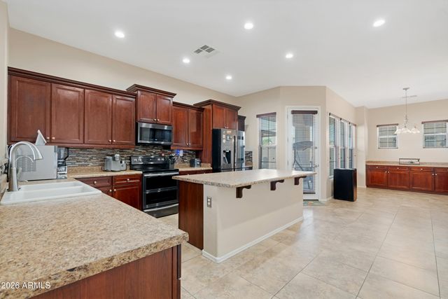 44090 W PALO AMARILLO Road, Maricopa, AZ 85138