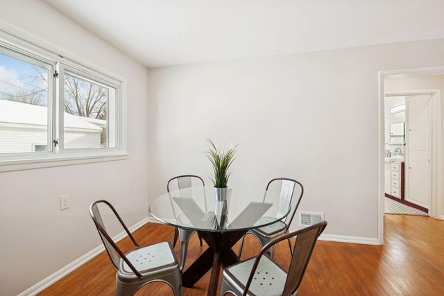 5533 30th Avenue S, Minneapolis, MN 55417