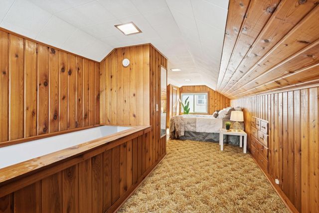 5533 30th Avenue S, Minneapolis, MN 55417