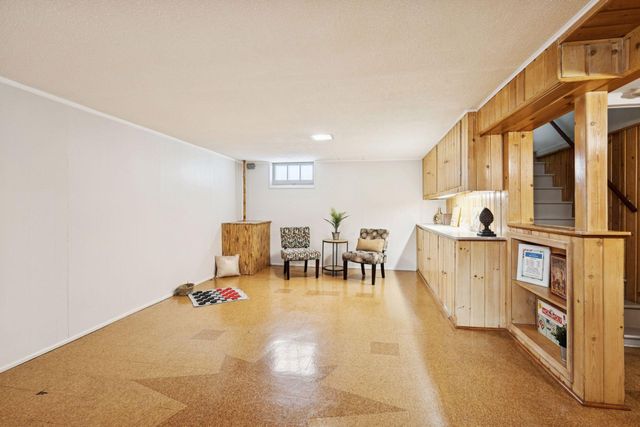 5533 30th Avenue S, Minneapolis, MN 55417