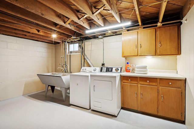 5533 30th Avenue S, Minneapolis, MN 55417