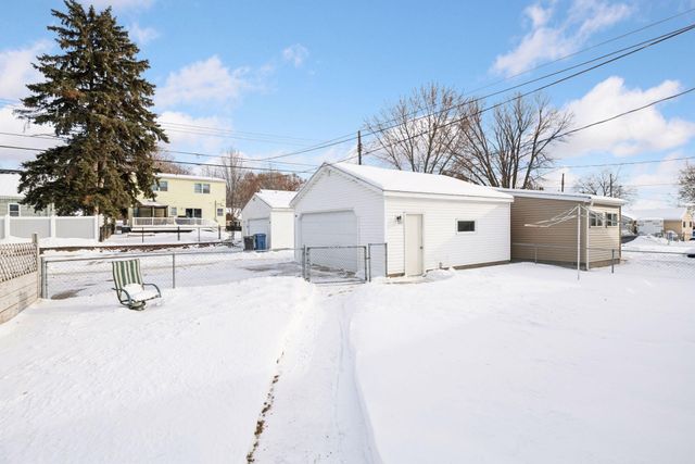 5533 30th Avenue S, Minneapolis, MN 55417