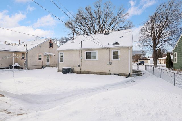 5533 30th Avenue S, Minneapolis, MN 55417