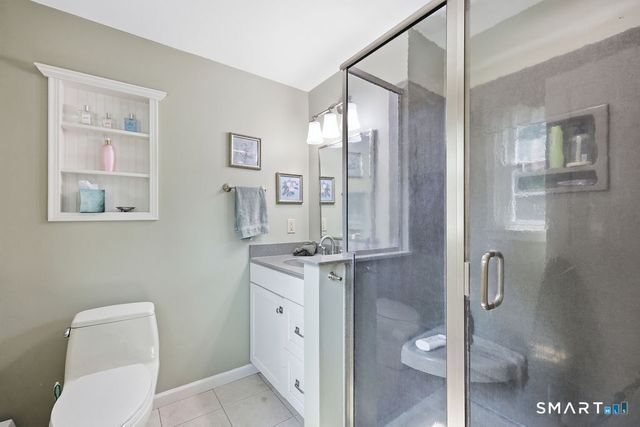 305 Eastbury Hill Road, Glastonbury, CT 06033
