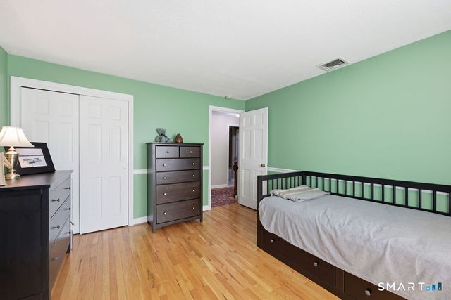 305 Eastbury Hill Road, Glastonbury, CT 06033
