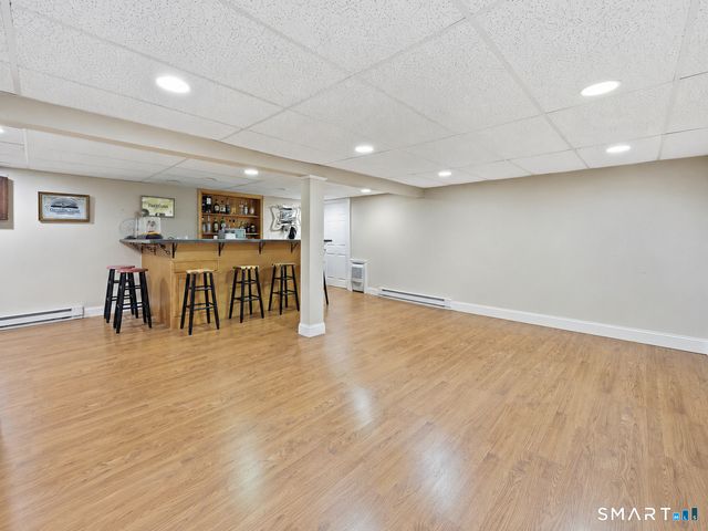 305 Eastbury Hill Road, Glastonbury, CT 06033