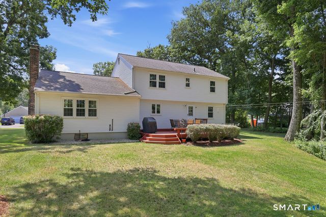 305 Eastbury Hill Road, Glastonbury, CT 06033