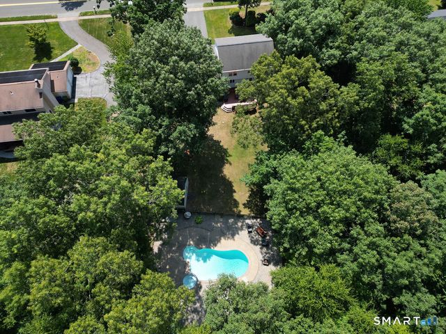 305 Eastbury Hill Road, Glastonbury, CT 06033