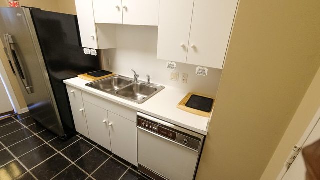 5000 Montrose Boulevard 11B, Houston, TX 77006