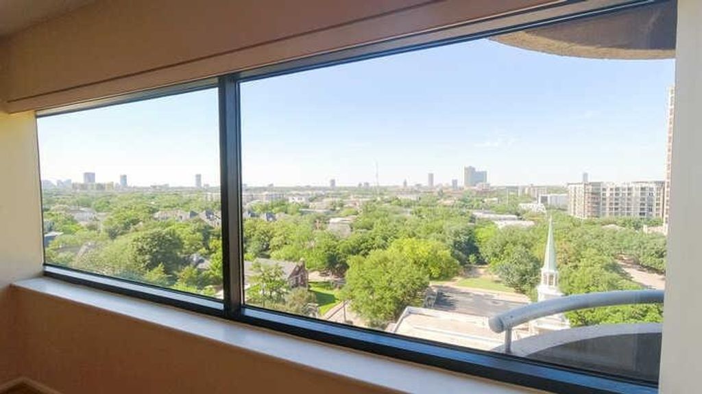 5000 Montrose Boulevard 11B, Houston, TX 77006