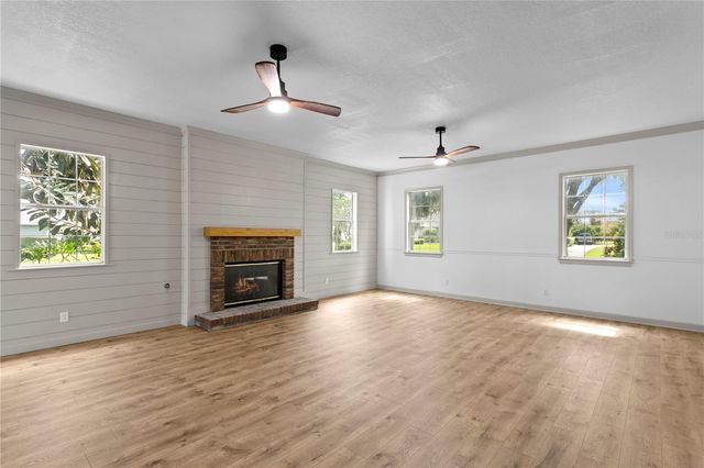8807 EAGLE WATCH DRIVE, Riverview, FL 33578