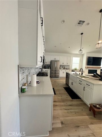 1524 Winding Sun Dr, Beaumont, CA 92223