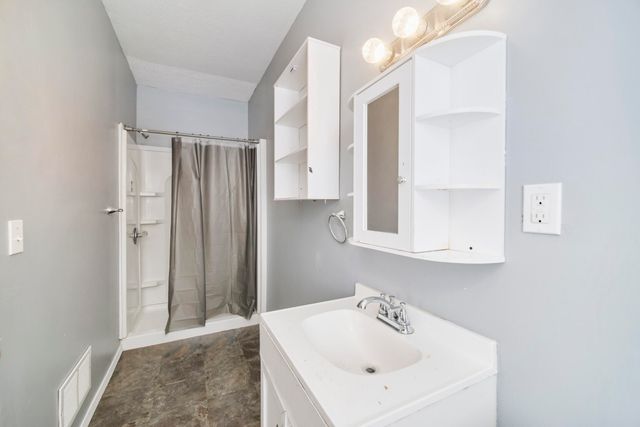 112 Hancock Street, City Of Manistee, MI 49660