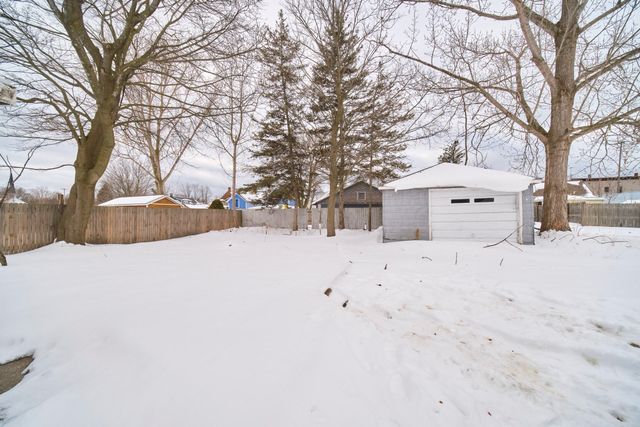 112 Hancock Street, City Of Manistee, MI 49660