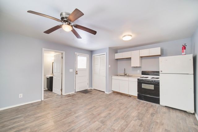 112 Hancock Street, City Of Manistee, MI 49660