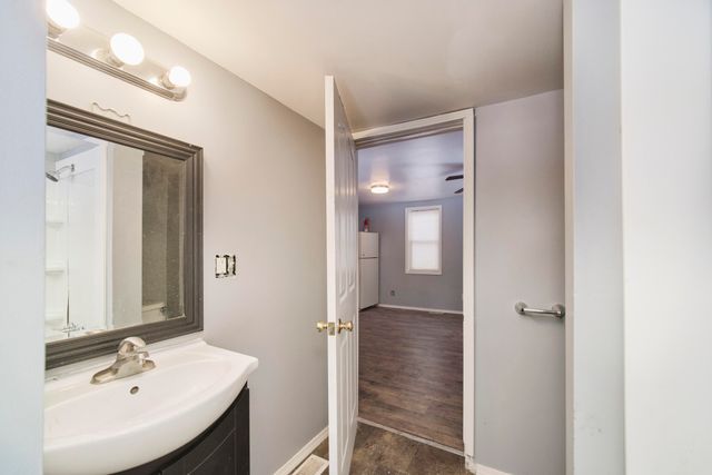 112 Hancock Street, City Of Manistee, MI 49660