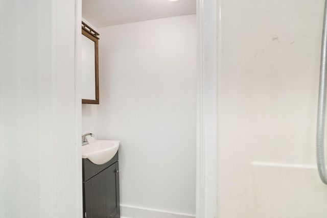 112 Hancock Street, City Of Manistee, MI 49660