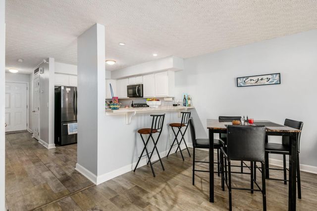 6977 Remsen Drive, Canal Winchester, OH 43110