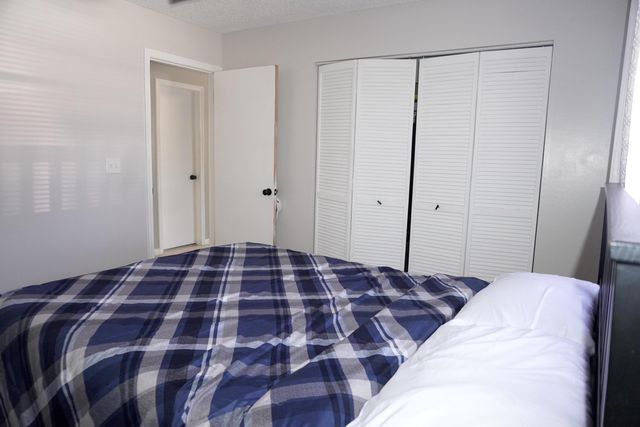 8731 Uranus Terrace, West Palm Beach, FL 33403