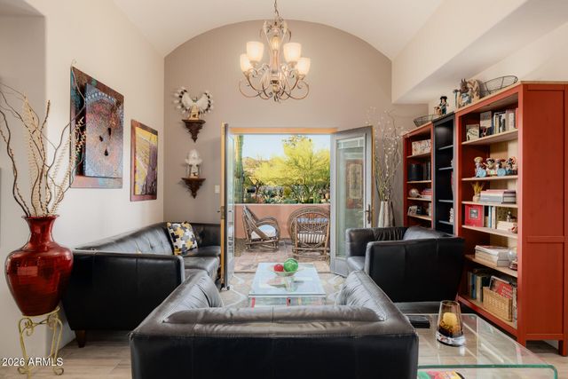 6737 E Maria Drive, Cave Creek, AZ 85331