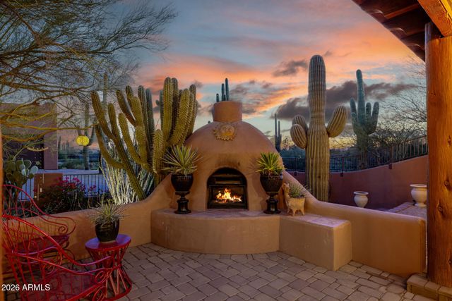 6737 E Maria Drive, Cave Creek, AZ 85331