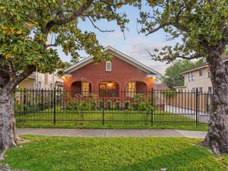3206 Morrison Street, Houston, TX 77009