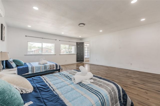 3723 Stafford Street, Irving, TX 75062